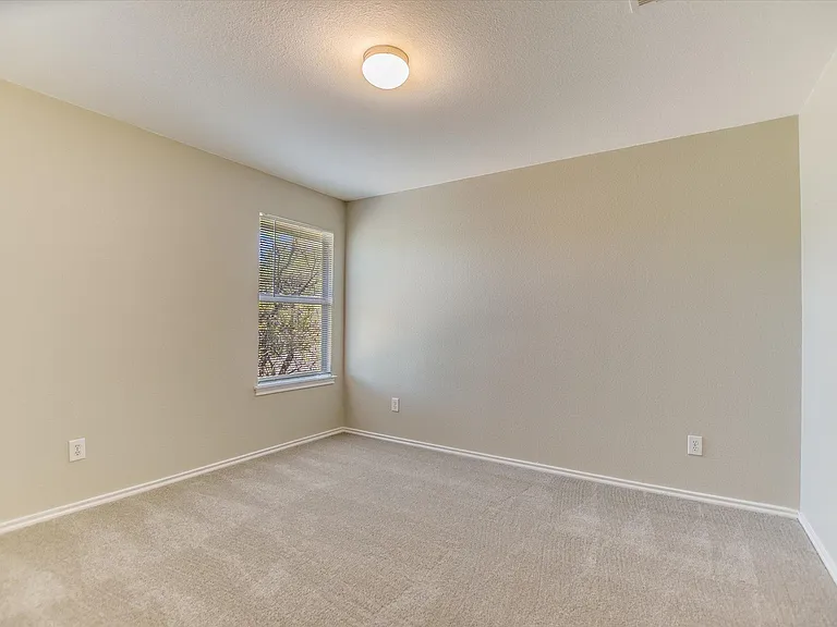3303 Barksdale Dr — Photo 15