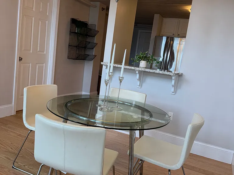 33 Maplewood Ave #111 — Photo 7