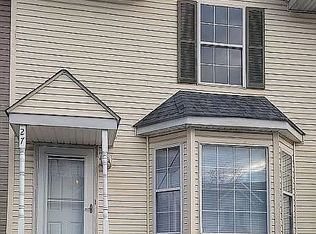 27 Stadium Cir #27, Inwood, WV 25428