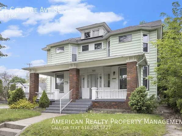 751 College Ave SE, Grand Rapids, MI 49503