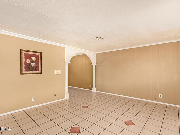 5th image of 420 E EUCLID Avenue