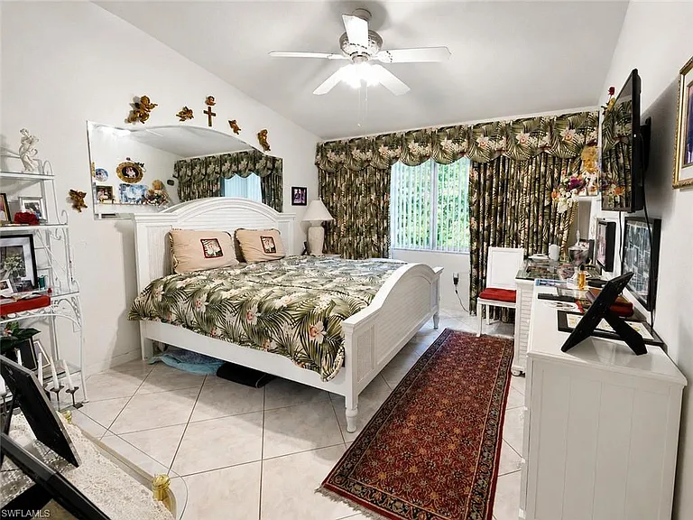 8294 Key Royal Cir #1631 — Photo 16