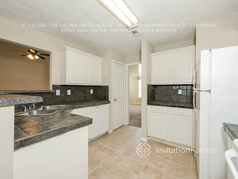 219 Lakeview Pl — Photo 6