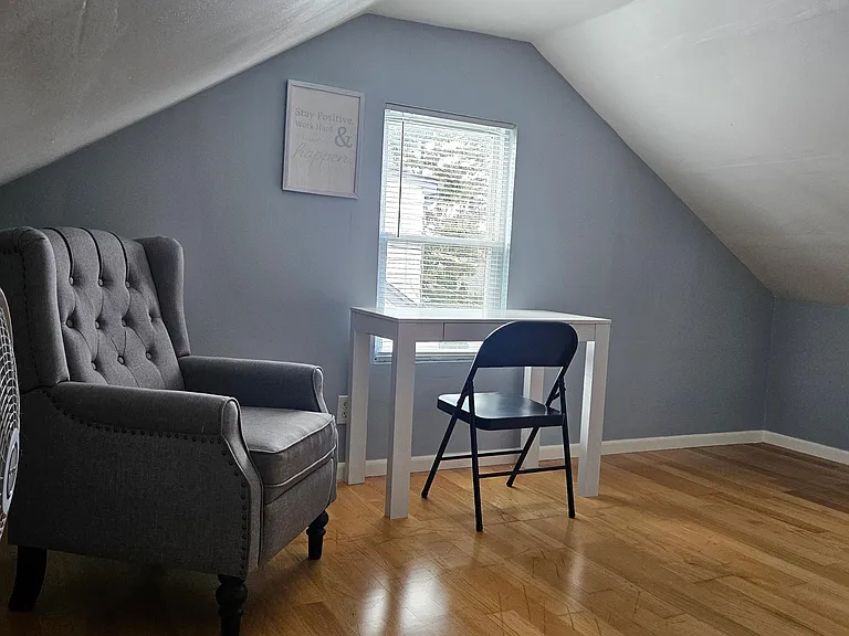 10868 W Mount Vernon Ave — Photo 9