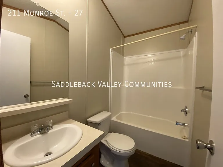 211 Monroe St #27 — Photo 17