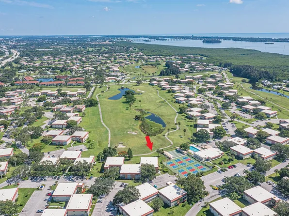 20 Pine Arbor Ln APT 202, Vero Beach, FL 32962
