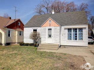 349 W 20th St, Holland, MI 49423