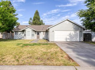 2610 Chantal Ave, Klamath Falls, OR 97601