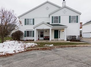 684 Fieldcrest Dr UNIT C, South Elgin, IL