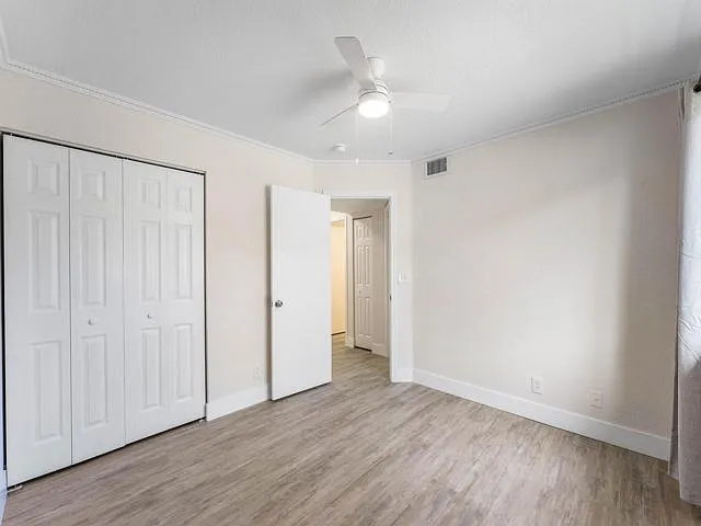 2482 Cordoba Bnd — Photo 6