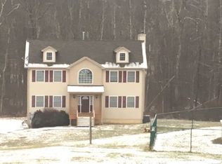 57 Old Roosa Gap Rd, Bloomingburg, NY 12721