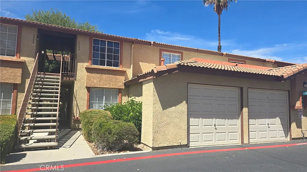 1 bed, 716 sqft, $1,725 — Photo 1