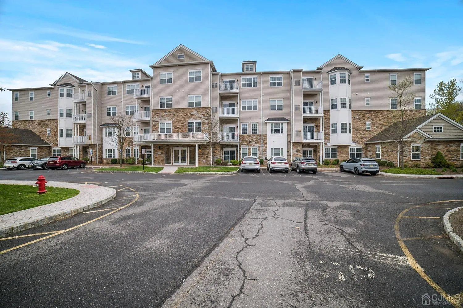 2 bed, 1259 sqft, $2,800 — Photo 1