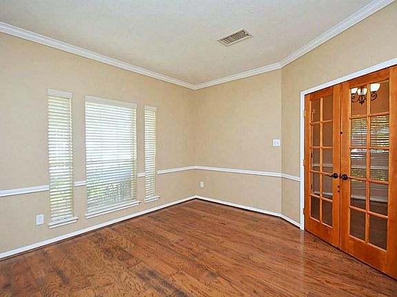 5th image of 21523 Santa Clara Dr