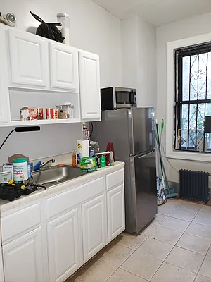 Rented by Signature Property Realty | media 11