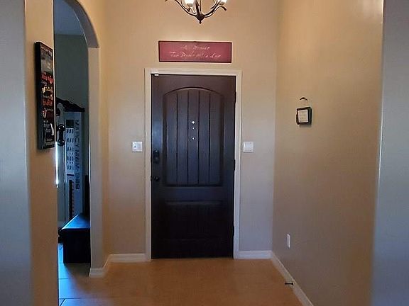2nd image of 3904 N Jesse James Ct