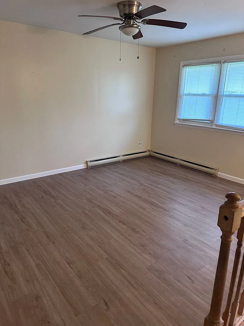 Spacious Bellefonte home available now! — Photo 2