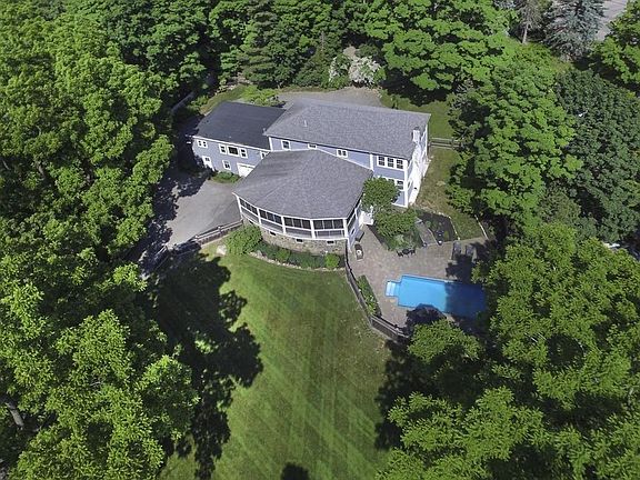 5th image of 1 Burton Farm Dr