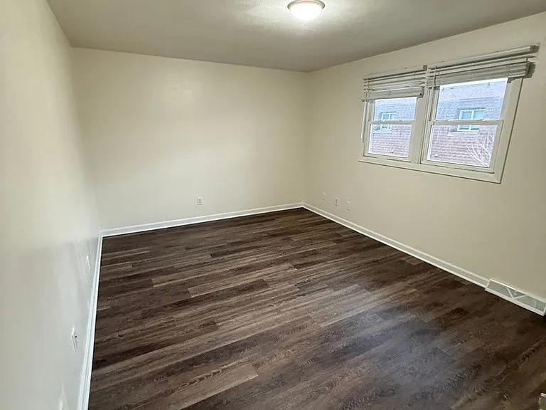 Prairie Grove Townhomes — Photo 34