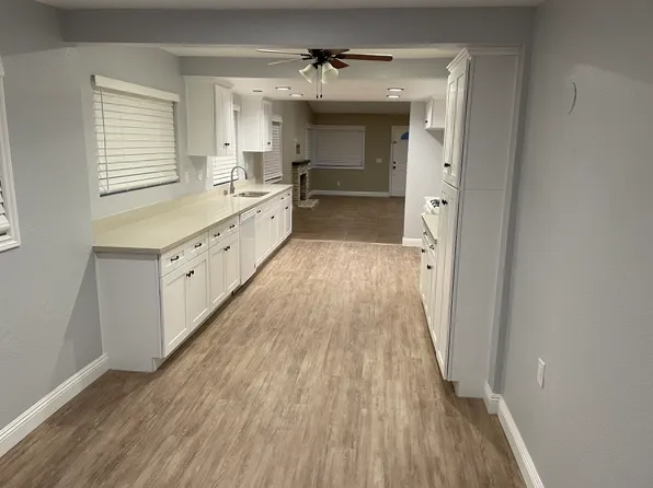 37613 Barrinson St, Palmdale, CA 93550