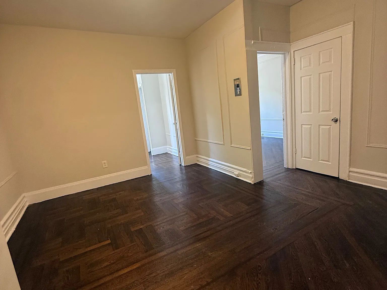 2 bed, $1,795 — Photo 1