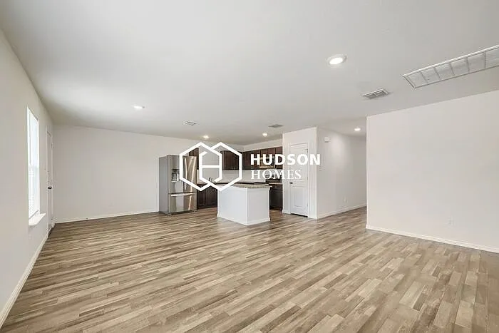 908 Liberty Bell Ct — Photo 5
