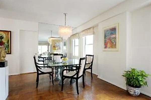 Sold by Douglas Elliman | media 14