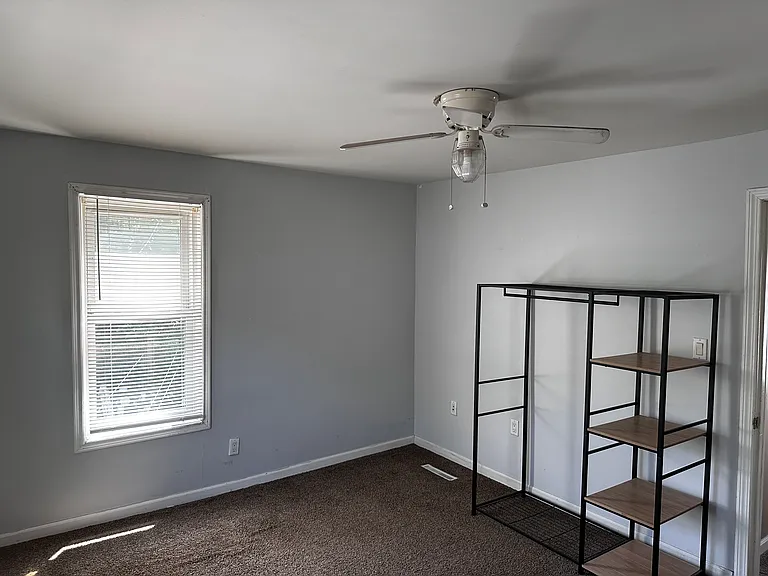 650 Innes St NE — Photo 33