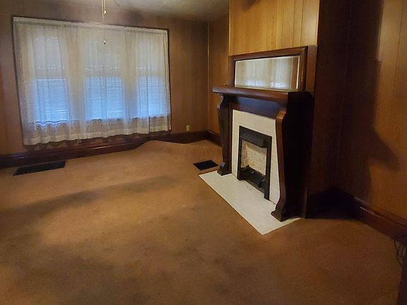 3rd image of 88 Hanford St