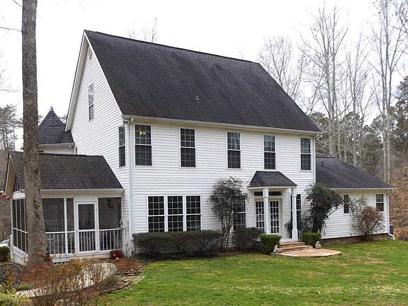 2nd image of 268 Mountain Cir NW