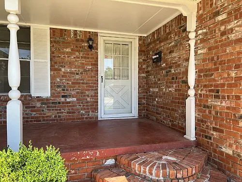 2507 NW 44th St Photo 1