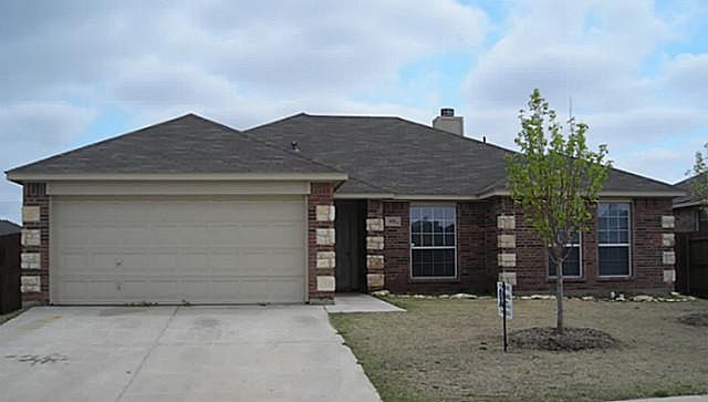 1st image of 972 Crowder Dr