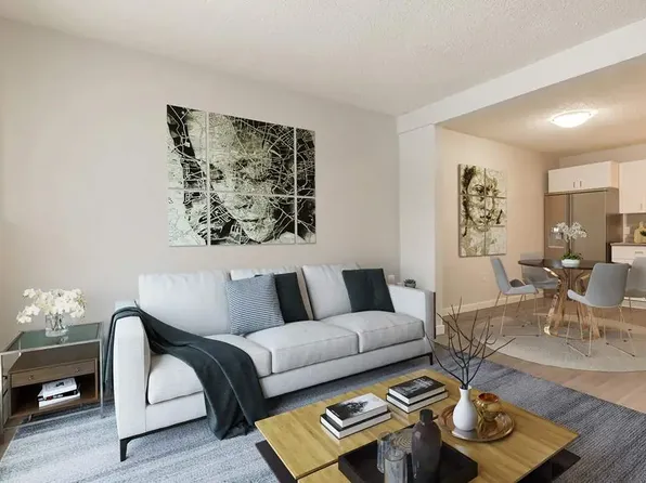 99 Carswell Rd SE #306, Medicine Hat, AB T1B 1M2