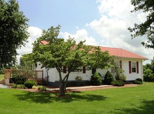 1498 Sanders Rd, Campbellsvlle, KY 42718
