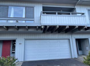 343 Innisfree Dr, Daly City, CA 94015
