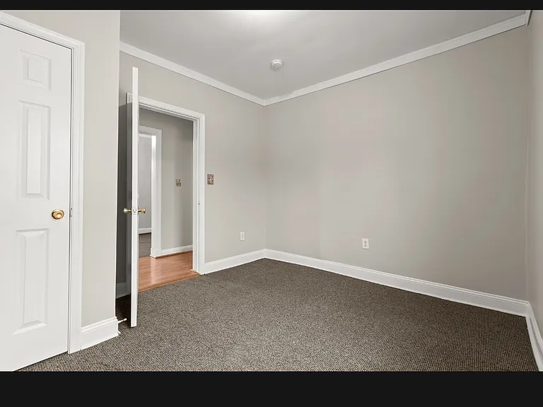 805 Eastern Ave — Photo 46