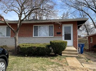 3148 Sherman Dr, Saint Ann, MO 63074