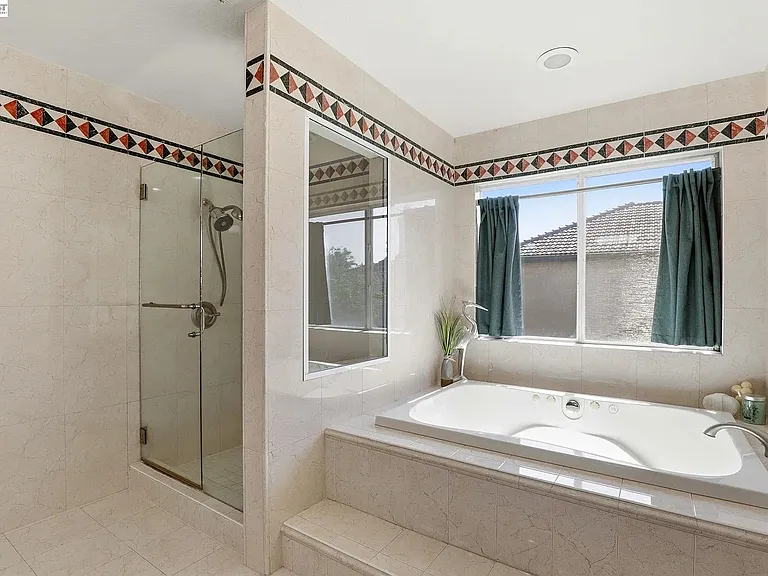 780 Avante Pl — Photo 19