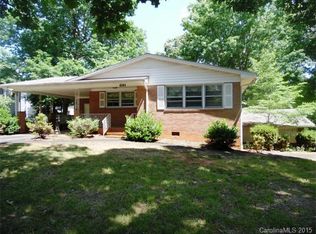 1919 Woodhaven Dr, Albemarle, NC 28001