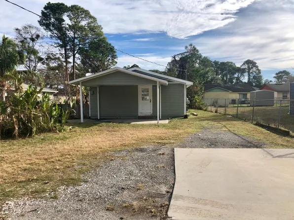 985 Stocks St, Atlantic Beach, FL 32233