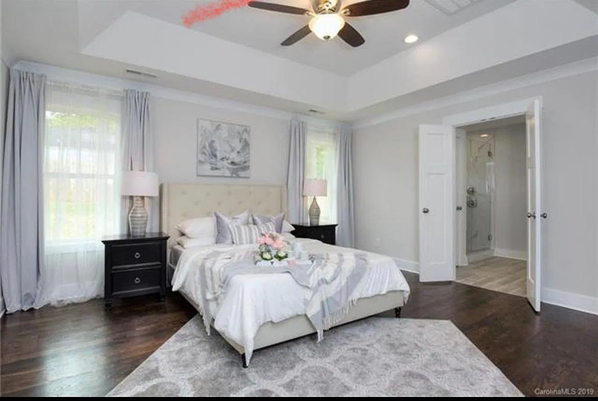 111 S Smallwood Pl — Photo 3