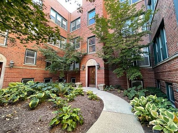 2nd image of 2022 N Burling St #205