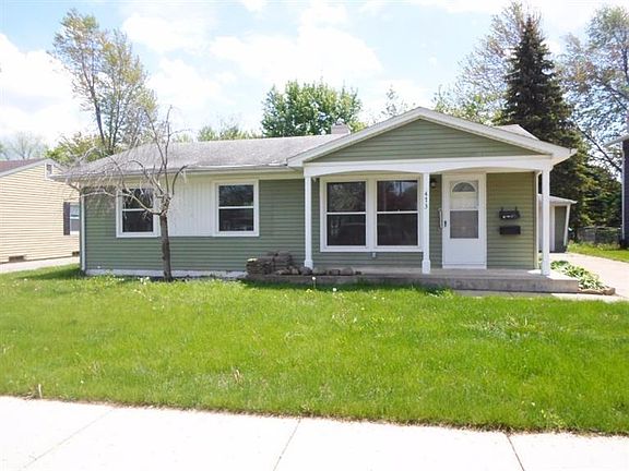 2nd image of 473 Argyle Cres
