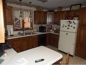 2nd image of 1424 Holton Ave E