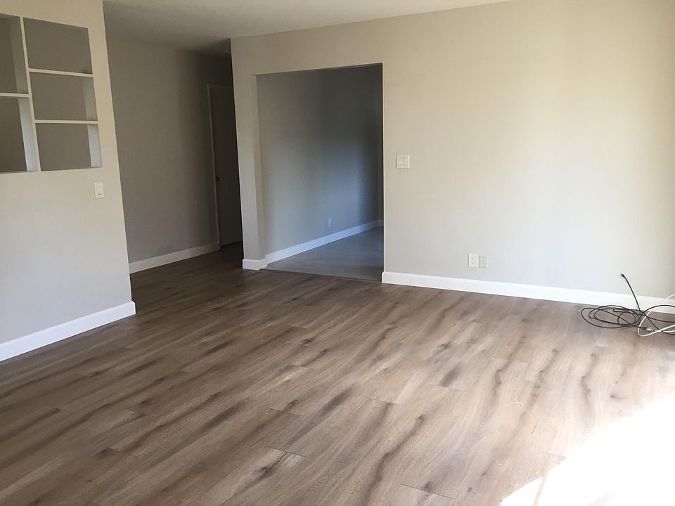 1st image of 849 Sevely Dr
