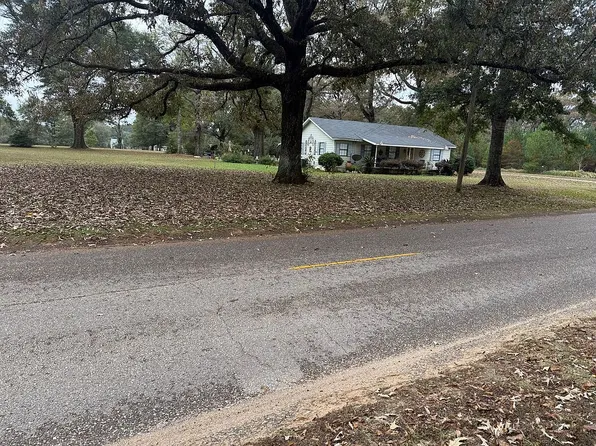 9285 Stone Rd, Semmes, AL 36575