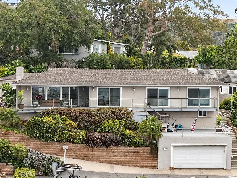 1651 Thurston Dr — Photo 38