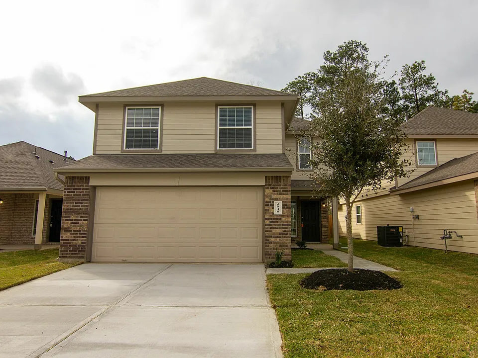 2646 Lina Dr