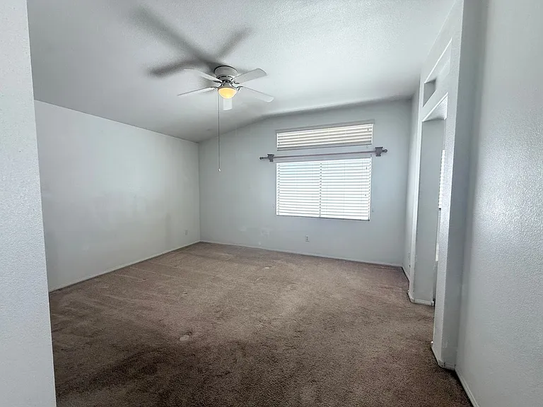1778 Blue Ribbon Dr — Photo 16
