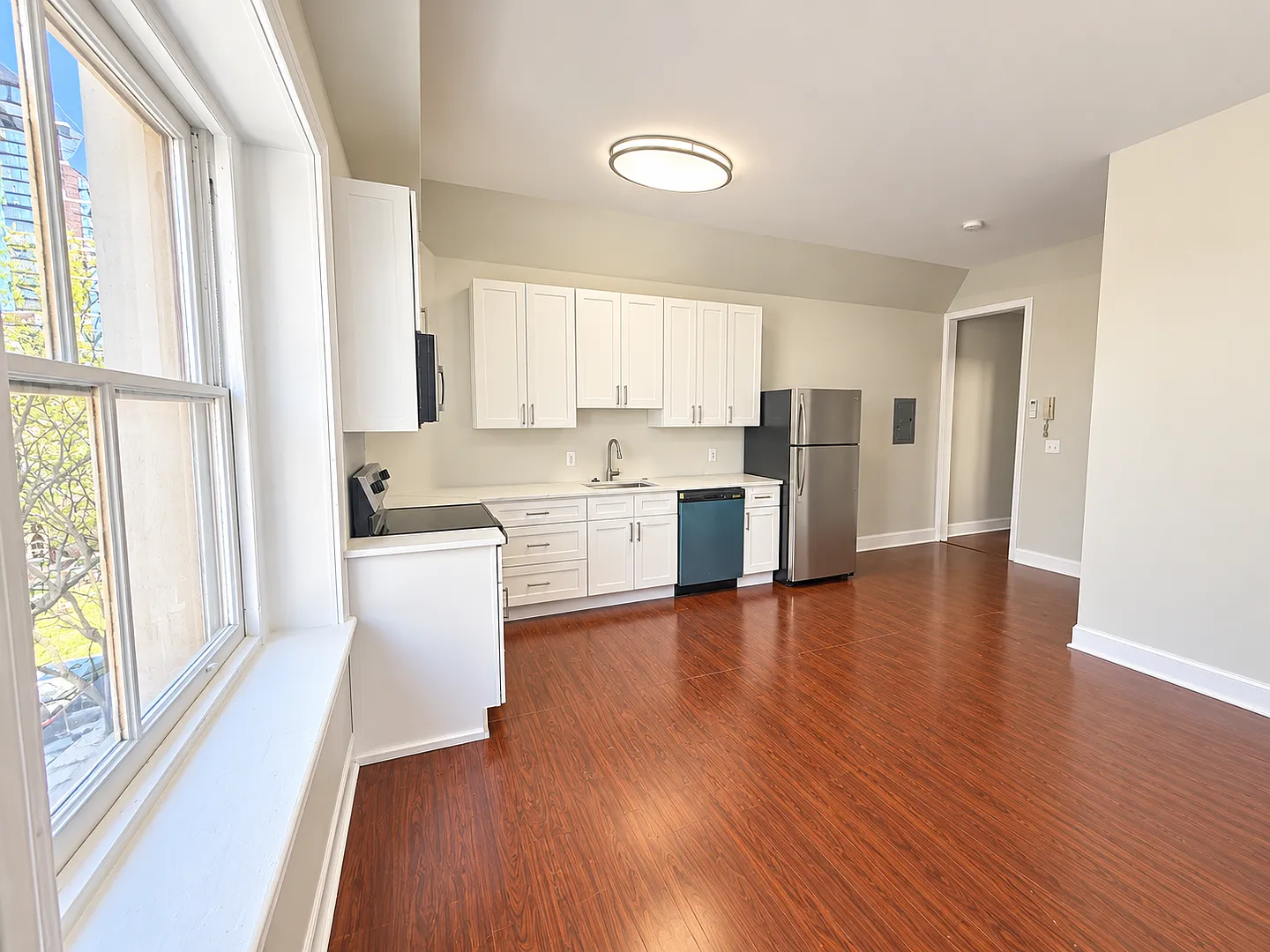 1322 Locust Street - GRNZ XI — Photo 4